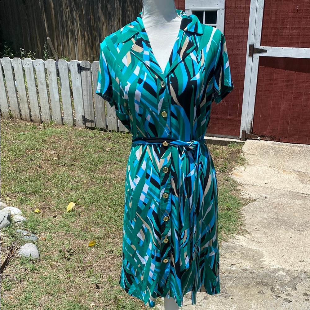 4/$20 Dana Bachman dress